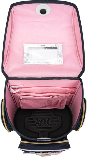 Smart organization with insulated pocket