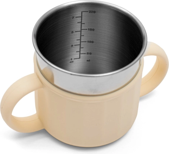 Enostaven oprijem in porcije do 220 ml