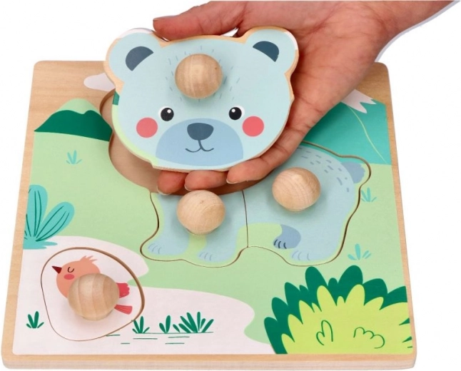 Snadné uchopení díky dřevěným úchytům