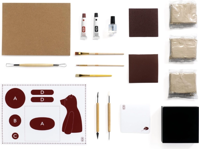 Komplet narzędzi i zorganizowane pudełko