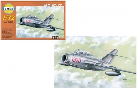 Kunststof modelvliegtuig MiG-15 UTI 1:72