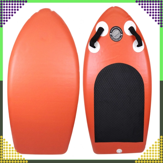 Protiskluzová pěna a praktická madla