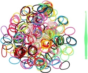 Easy crafting with a practical hook