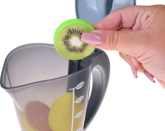 Removable jar with measuring scale