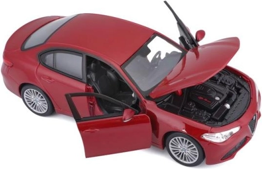 Otevírací dveře a kapota