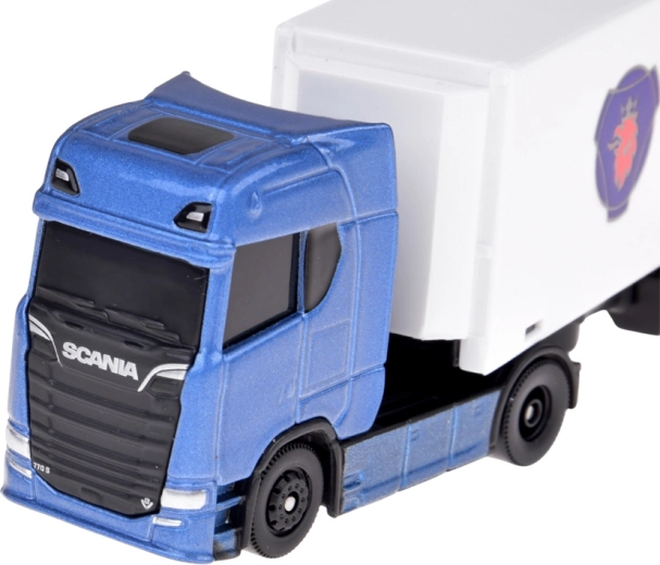 Smooth rolling and detailed finish