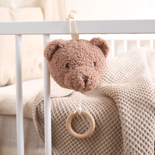 Nežna Brahmsova uspavanka za miren spanec