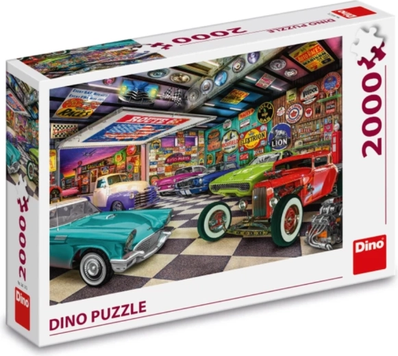 Retro garaža, polna starodobnikov