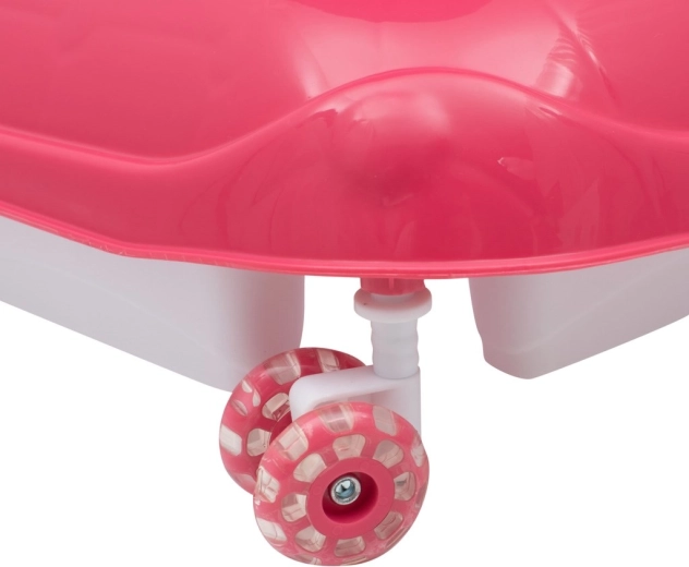 Smooth and gentle movement thanks to silicone wheels