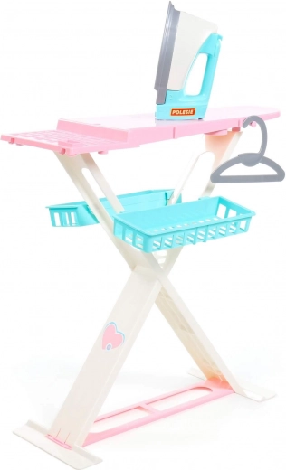 Stabilní žehlicí prkno pro pohodlné hraní