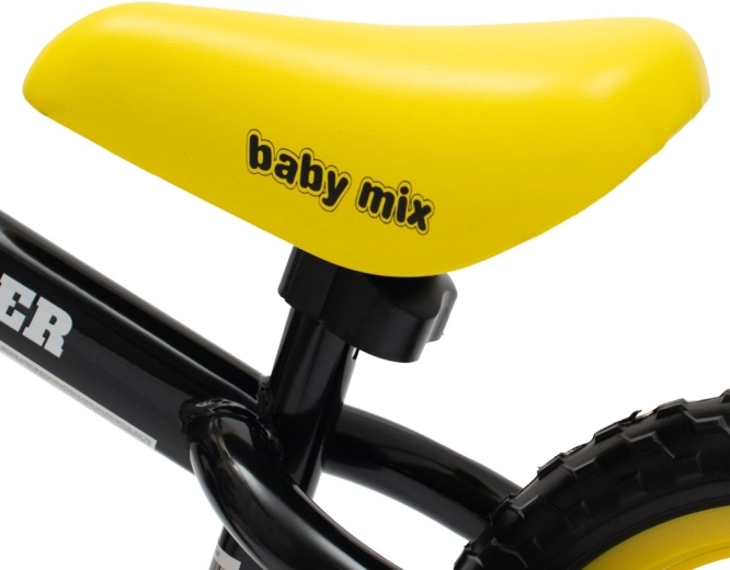 Comfortable saddle grows with your child