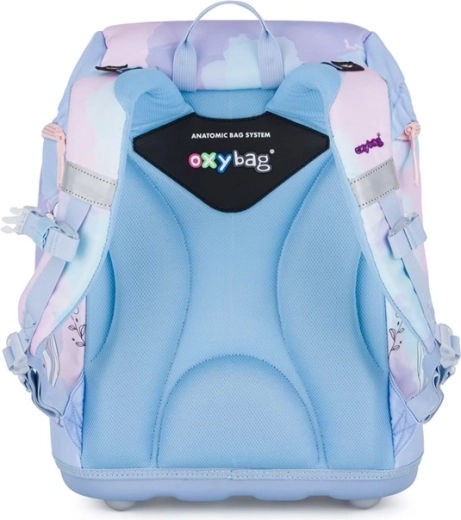 Ergonomic back and comfortable carry