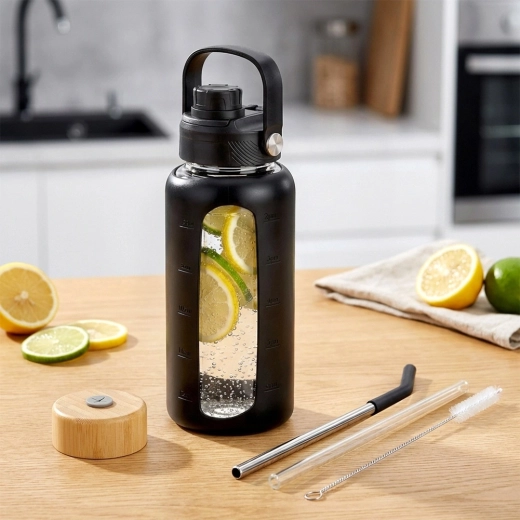 Due coperchi e due cannucce per la massima versatilità