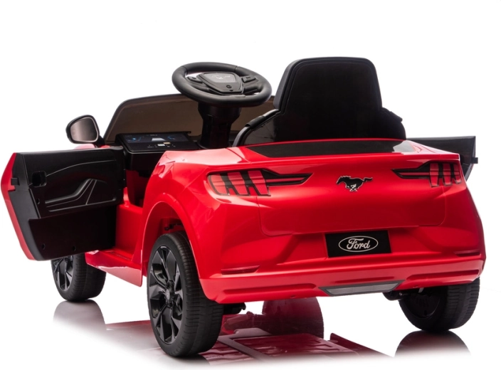 Portiere apribili e salita agevole