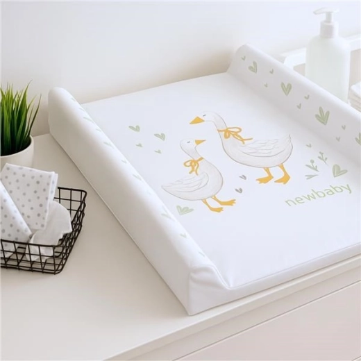 Leicht und mobil für die Nutzung auf der Kommode