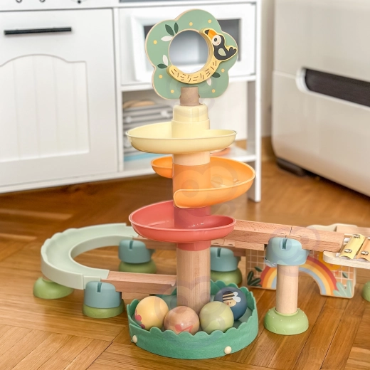 Spiraaltoren en soepele afdaling