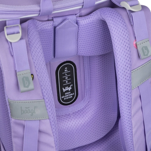 Ergonomický zádový systém, který roste s dítětem