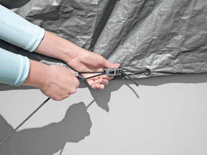 Secure and firm windproof fastening