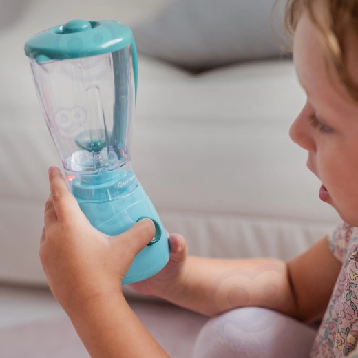 Smoothie blender that feels real