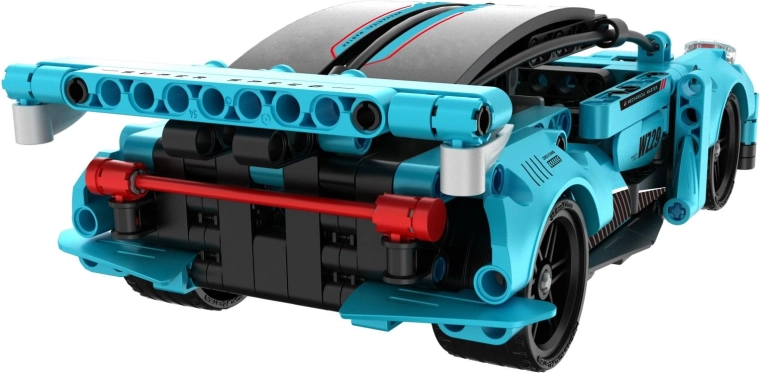 Realistic details and technic style