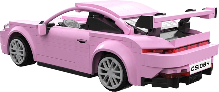 Sporty design and functional details