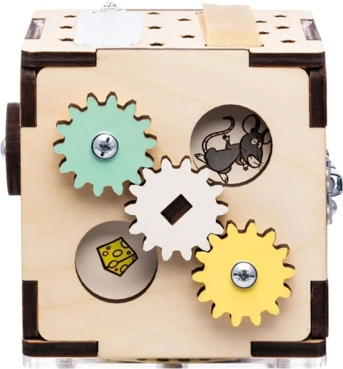 Rotating gears for learning cause and effect