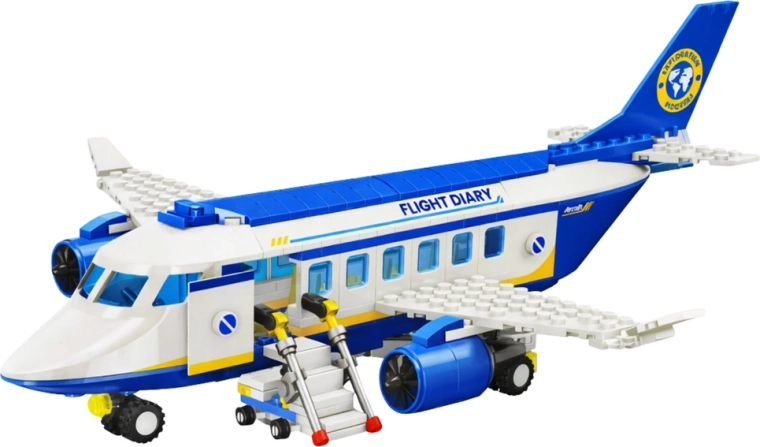 Two models from one set: airplane or robot