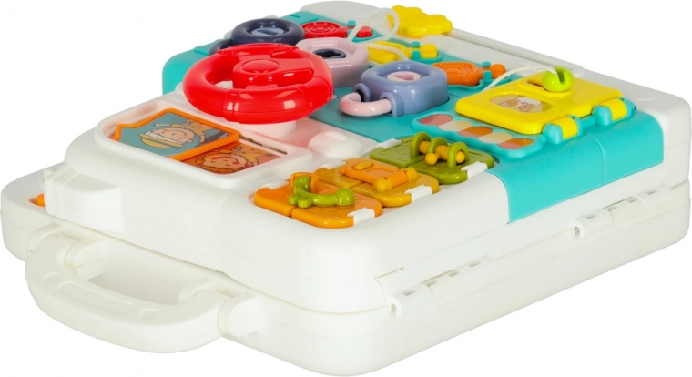 Kufřík na cesty s bohatou výbavou