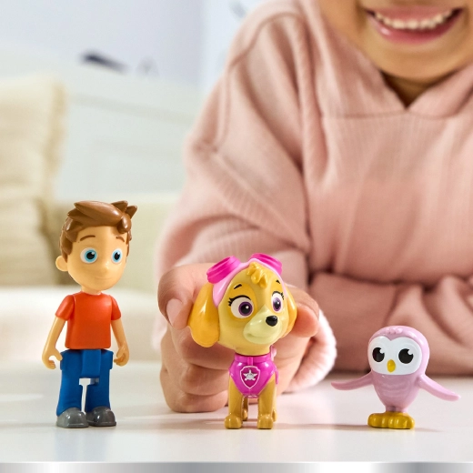 Skye pripravljena na akcijo