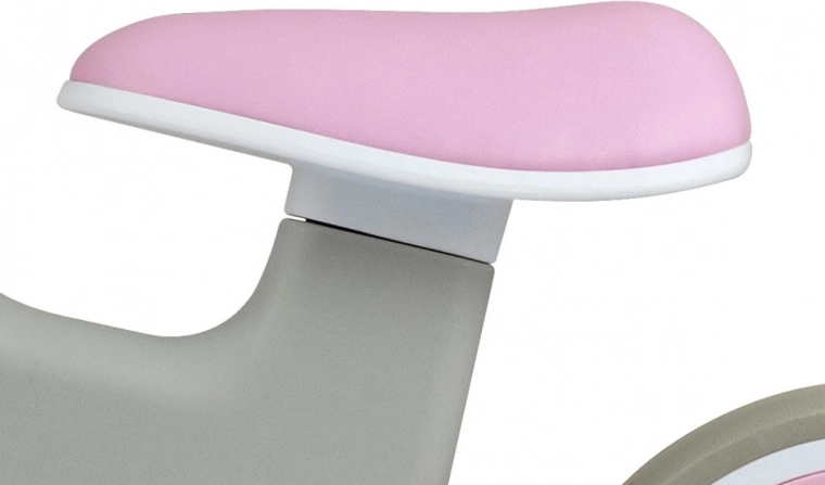 Ergonomické, měkké a profilované sedlo