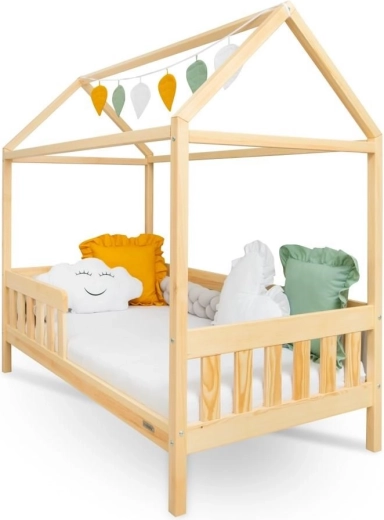 Čvrsta in naravna izvedba iz masivne borovine