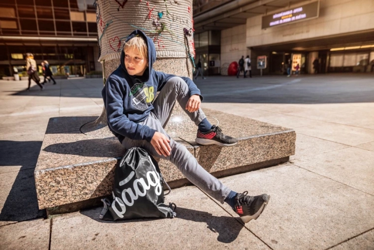 Lightweight and ideal for school and sports