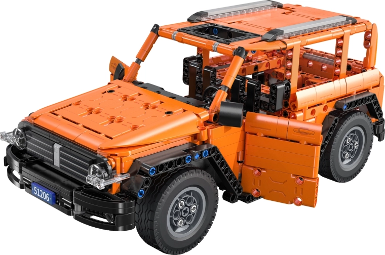 Realistic build and rubber wheels