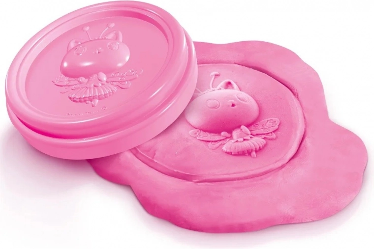 Víčka kelímků slouží jako formičky