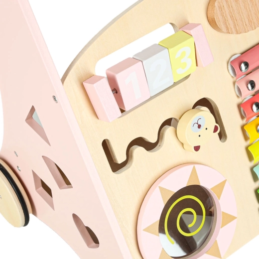 Motor and sensory fun in one