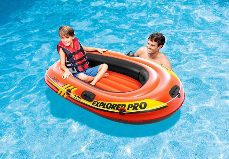 Zábava ve vodě pro jedno dítě