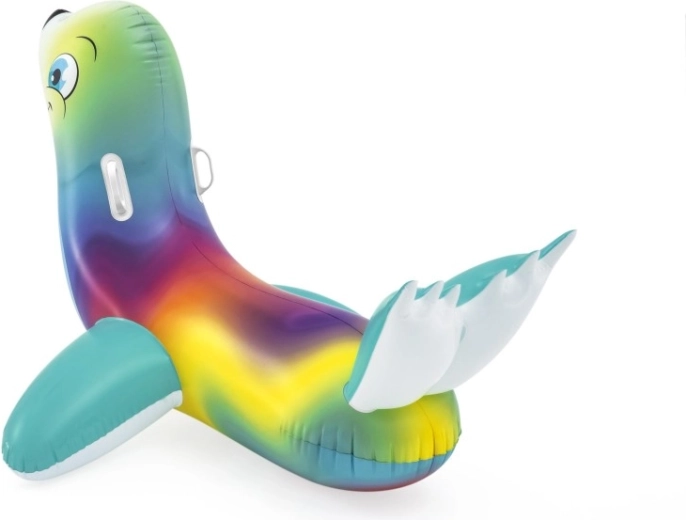 Safe ride thanks to the pair of handles