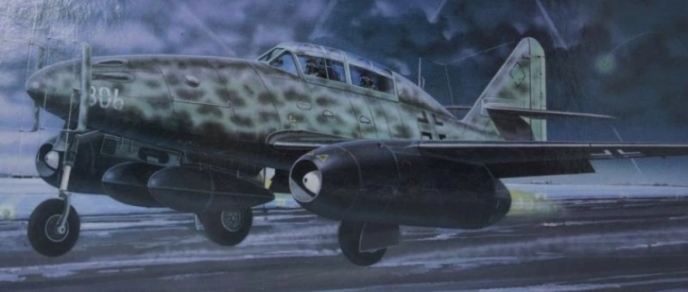 Plastic model MESSERSCHMITT Me 262 B-1a/U1 1:72