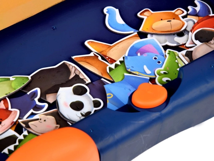 Stable stand with smart storage