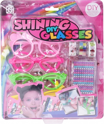 Fashion creative set with glasses