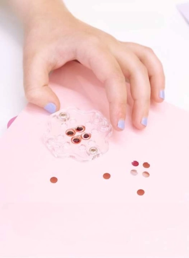 Perforazioni precise con base magnetica