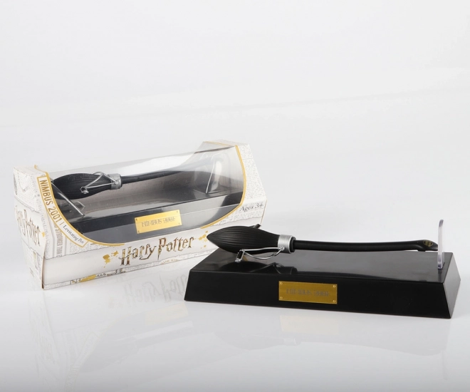 Levitujúce pero metla Nimbus 2001 Harry Potter