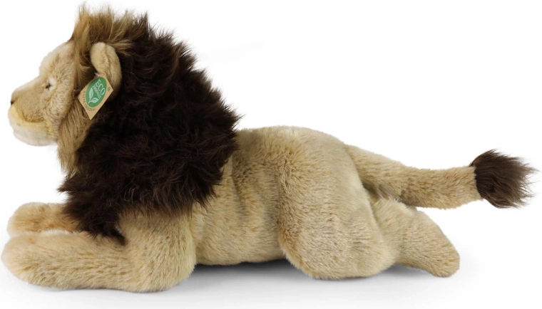 Realistic details for play and decor