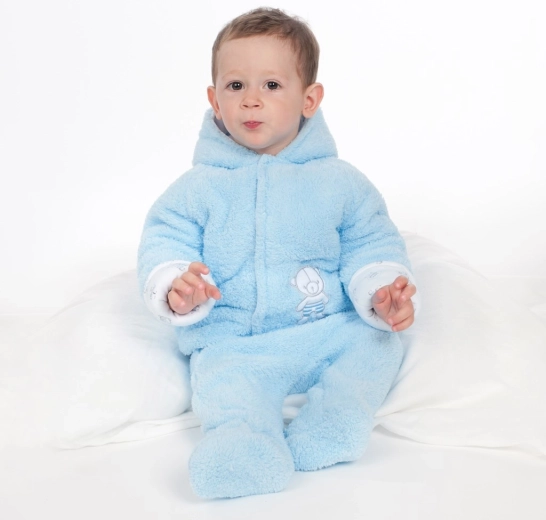 Easy dressing with snaps