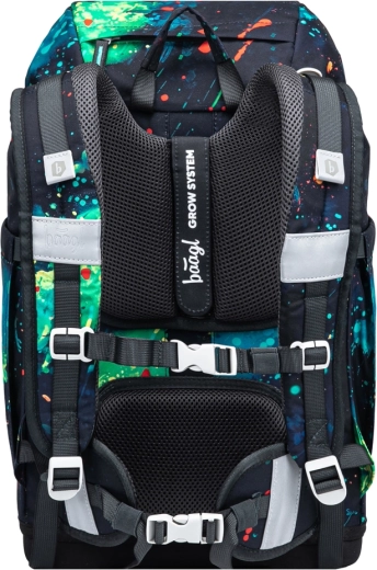 Ergonomic back panel and Grow adjustable system