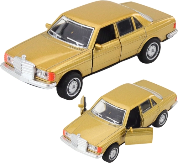 Dettagli realistici e portiere apribili