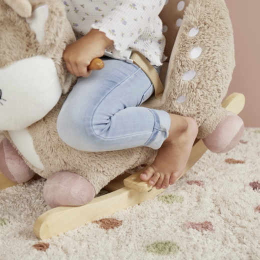 Mäkké sedadlo s bezpečnostným pásom