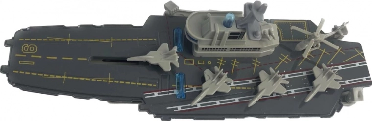 Lietadlová loď so svetelnými a zvukovými efektmi