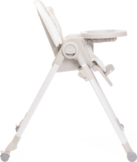 Comfort massimo: 9 altezze e schienale fino alla posizione nanna