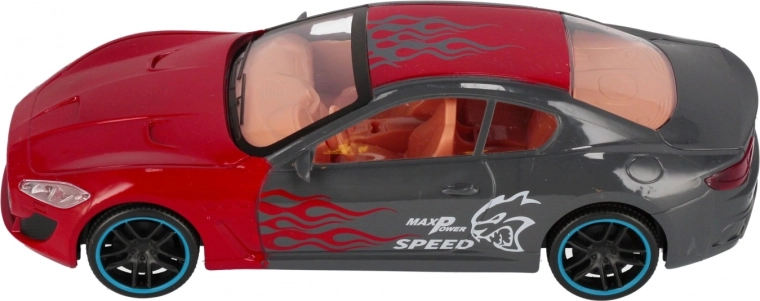 Design sportivo e lavorazione dettagliata